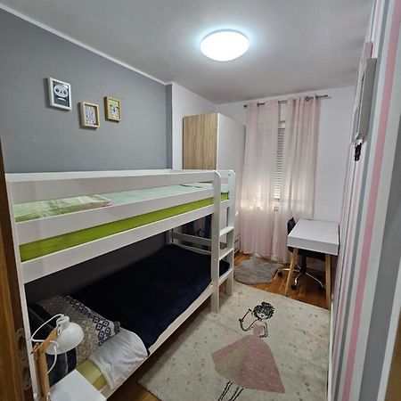 Nona Apartman Zára Kültér fotó