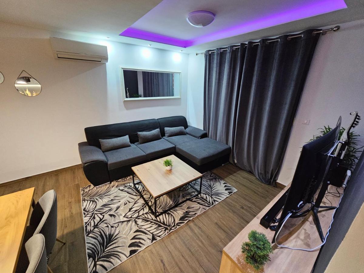 Nona Apartman Zára Kültér fotó