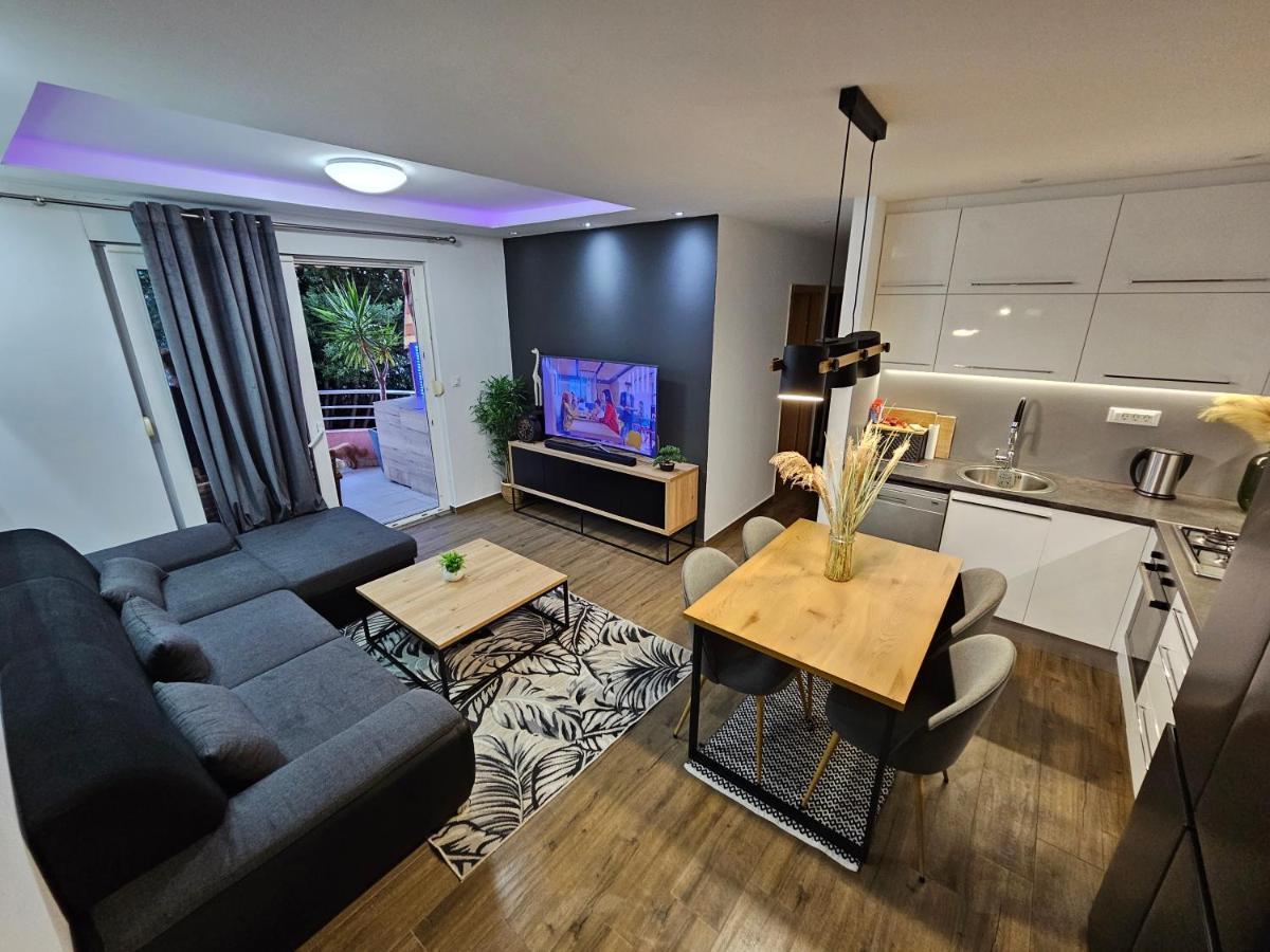 Nona Apartman Zára Kültér fotó